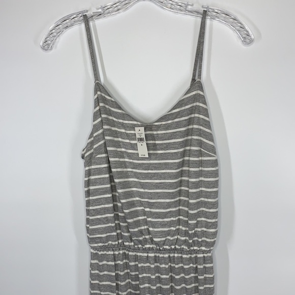 Gap Gray & White Striped Maxi Dress NWT Size Medium - Picture 5 of 11